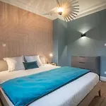 Villa Avril Et Spa Gite De Luxe 15 Personnes Avec Piscine Chauffee Toute L'Annee فيلة سليستا