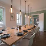 Villa Avril Et Spa Gite De Luxe 15 Personnes Avec Piscine Chauffee Toute L'Annee فيلة *