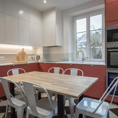 Villa Avril 15 Pers- Location De Prestige , 2 Piscines Interieur Et Exterieur Et Sauna