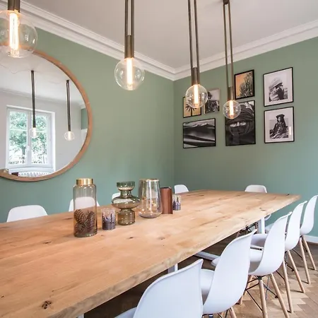 Villa Avril 15 Pers- Location De Prestige , 2 Piscines Interieur Et Exterieur Et Sauna *