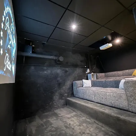 Avril 15 Pers- Location De Prestige , 2 Piscines Interieur Et Exterieur Et Sauna Villa