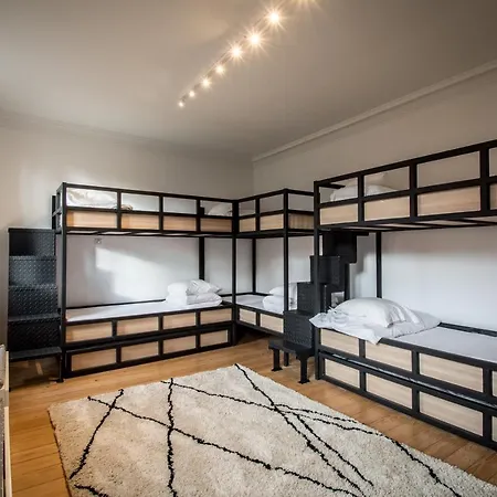 Villa Avril Et De Luxe 15 Personnes Avec Piscine Chauffee Toute L'annee