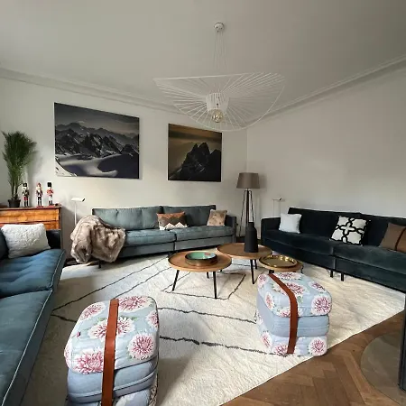 Avril 15 Pers- Location De Prestige , 2 Piscines Interieur Et Exterieur Et Sauna