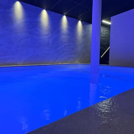 Вилла Avril Et De Luxe 15 Personnes Avec Piscine Chauffee Toute L'annee