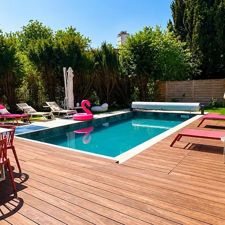 Avril Et De Luxe 15 Personnes Avec Piscine Chauffee Toute L'annee * Sélestat