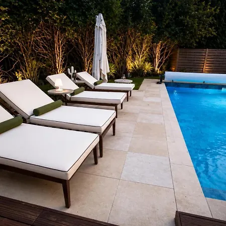 Villa Avril Gite Prive Luxe 15 Pers- Deux Piscines Interieure, Exterieure-Sauna -Proche Europapark * Селеста