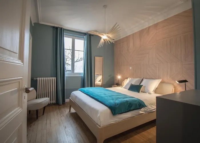 Villa Avril Et Spa Gite De Luxe 15 Personnes Avec Piscine Chauffee Toute L'Annee 别墅