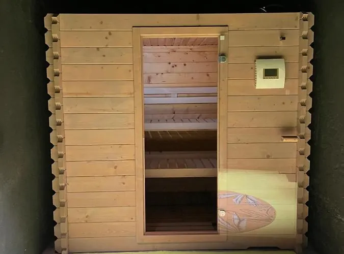 Villa Avril Et Spa Gite De Luxe 15 Personnes Avec Piscine Chauffee Toute L'Annee 别墅 塞莱斯塔