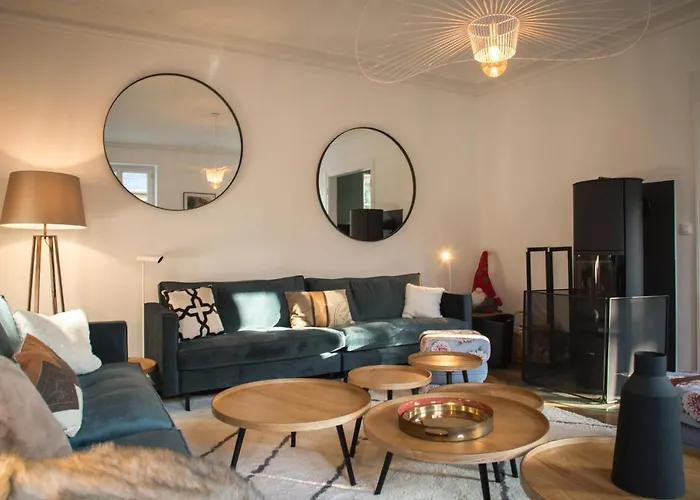 Villa Avril Et Spa Gite De Luxe 15 Personnes Avec Piscine Chauffee Toute L'Annee 别墅 *
