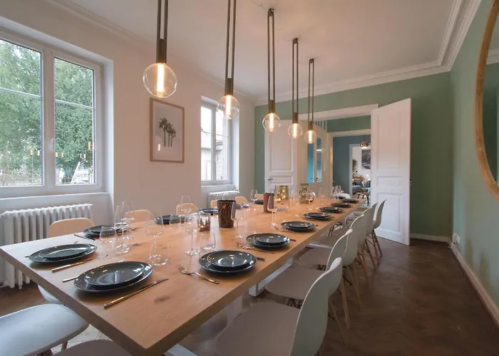 Villa Avril Et Spa Gite De Luxe 15 Personnes Avec Piscine Chauffee Toute L'Annee 别墅 *