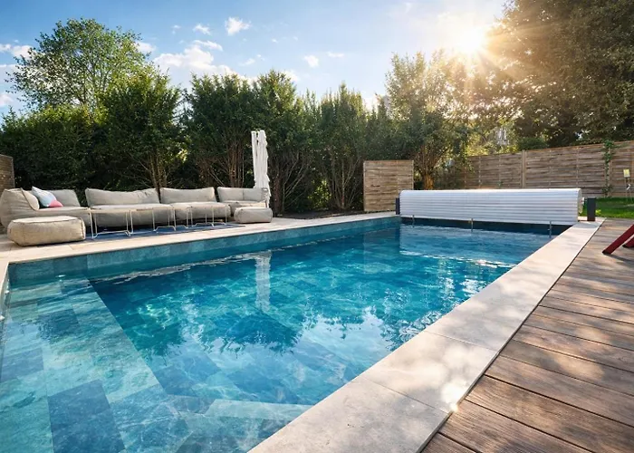Villa Avril Et Spa Gite De Luxe 15 Personnes Avec Piscine Chauffee Toute L'Annee * Sélestat
