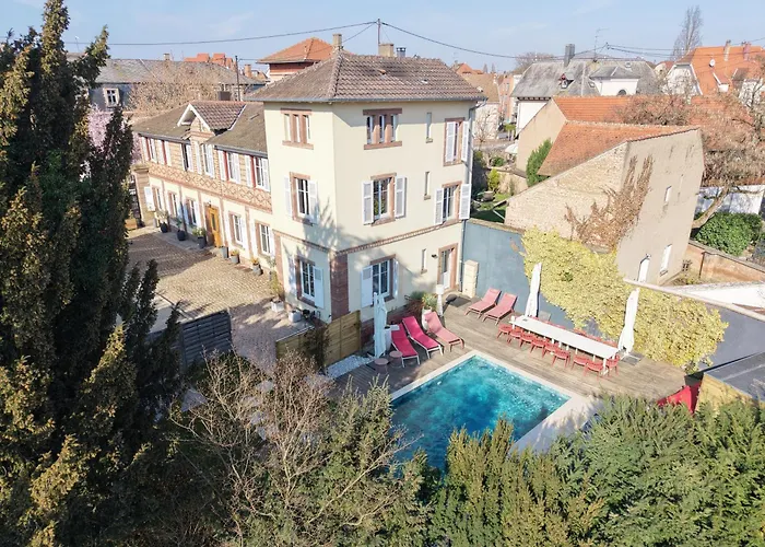 Villa Avril Et Spa Gite De Luxe 15 Personnes Avec Piscine Chauffee Toute L'Annee 别墅 *